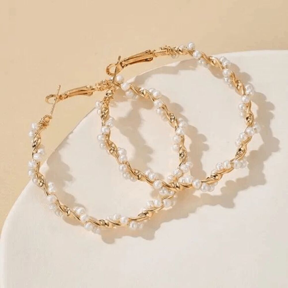 Ladies Fashion Pearl Wrapped Hoop Earrings - Picture 5 of 7